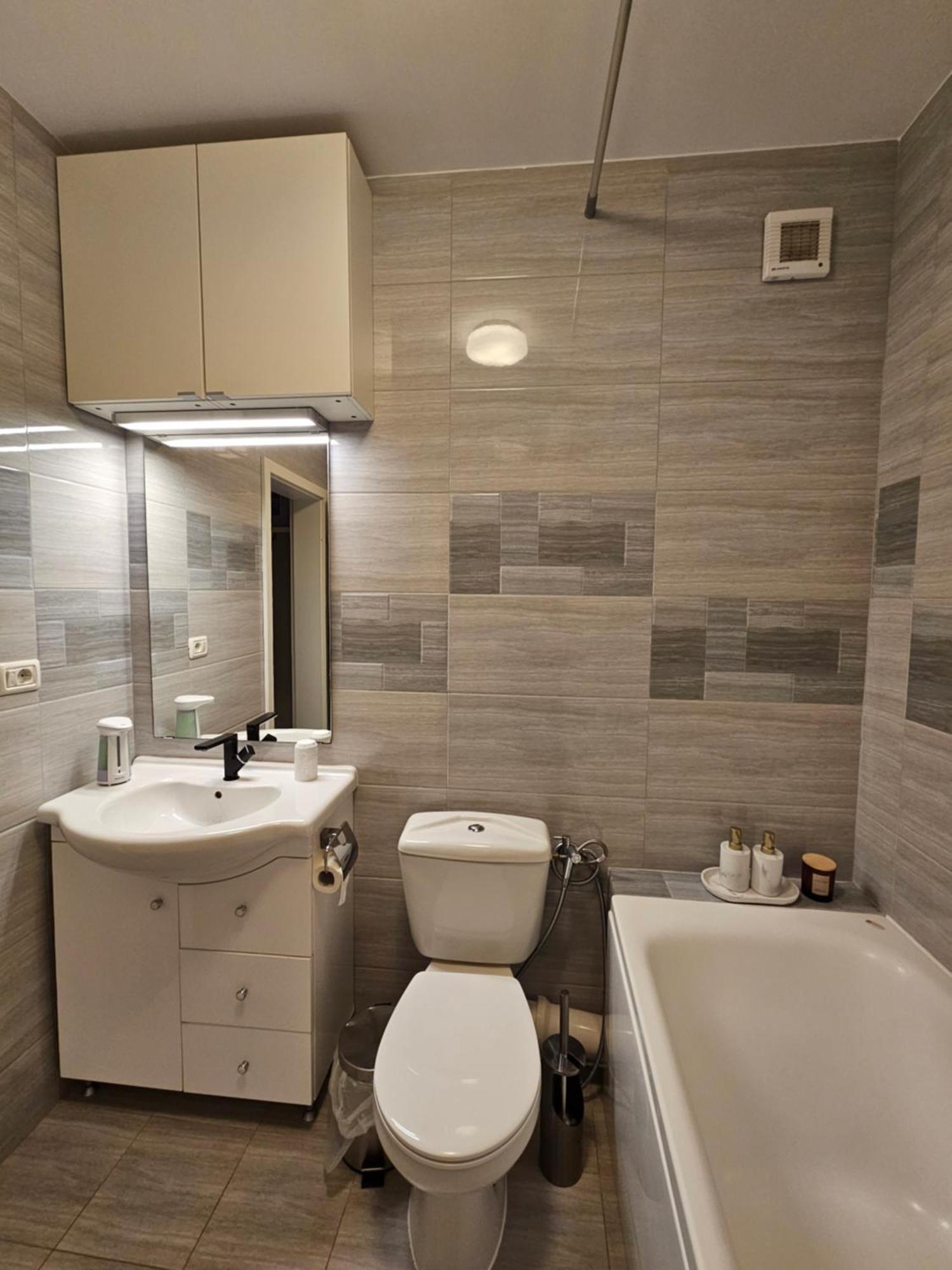 Exclusive Living Apartment Букурещ Екстериор снимка